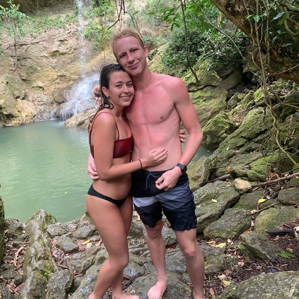 Meet your Posher, Eliza